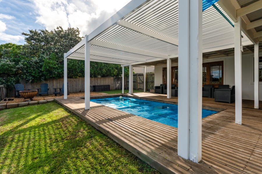 3 Bedroom Property for Sale in Noordhaven Western Cape